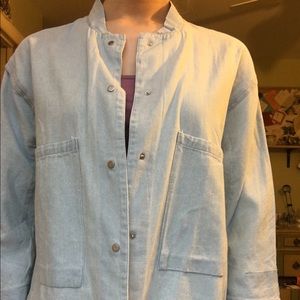 Denim blue jacket with pockets